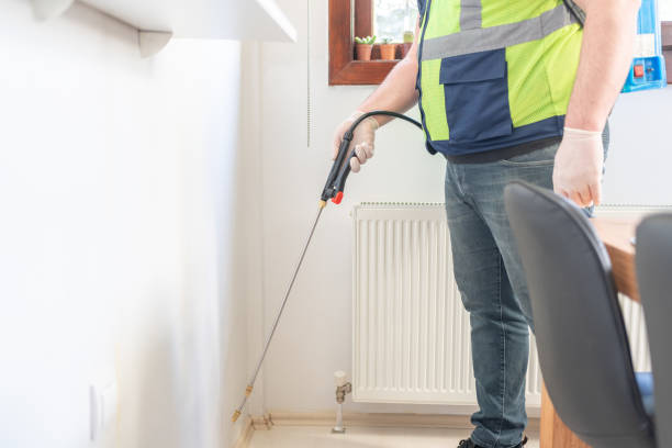 Best Best Pest Control Companies  in Ionia, MI